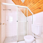 Hannahs Loft Bathroom