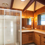 Villa Isabella Bathroom